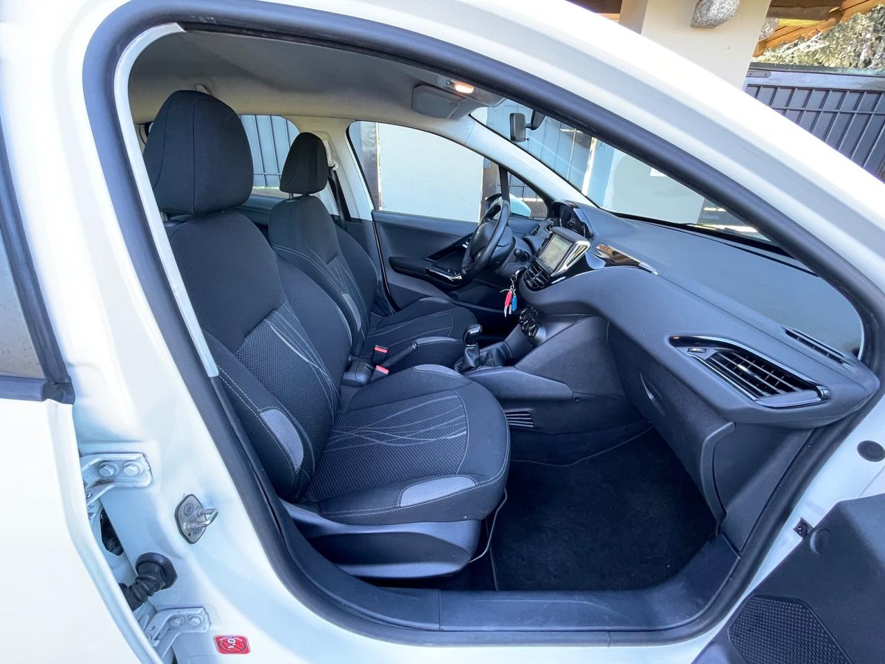 Peugeot 208 1.4 HDi 68 CV 5 porte Van *AUTOCARRO*