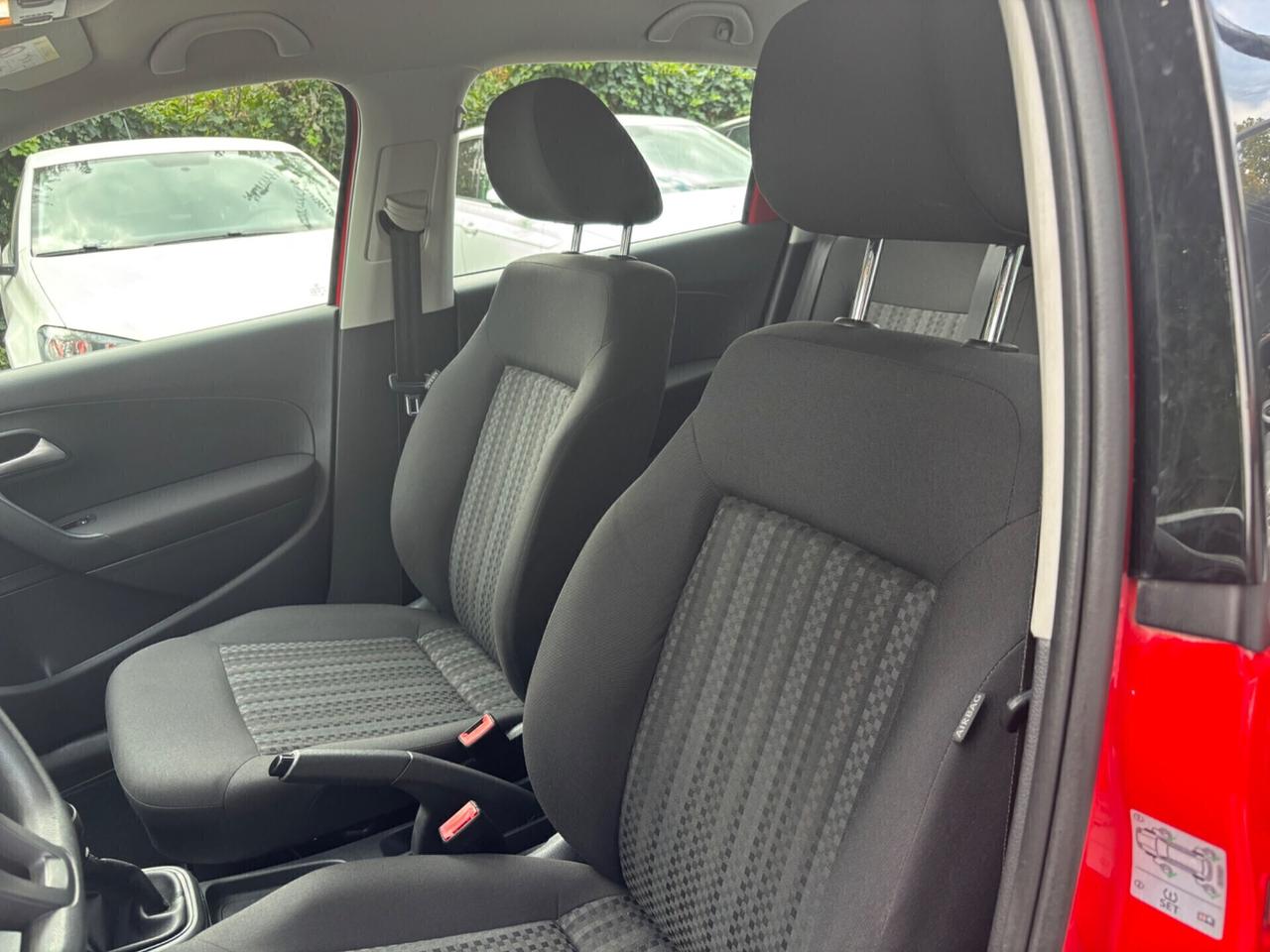 Volkswagen Polo 1.0 5 porte ok neopatentati