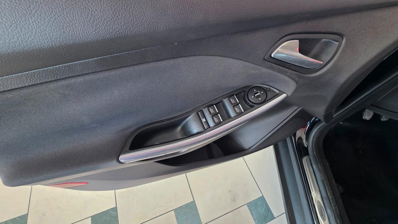 Ford Focus 1.6 EcoBoost 150 CV Start&Stop Titanium
