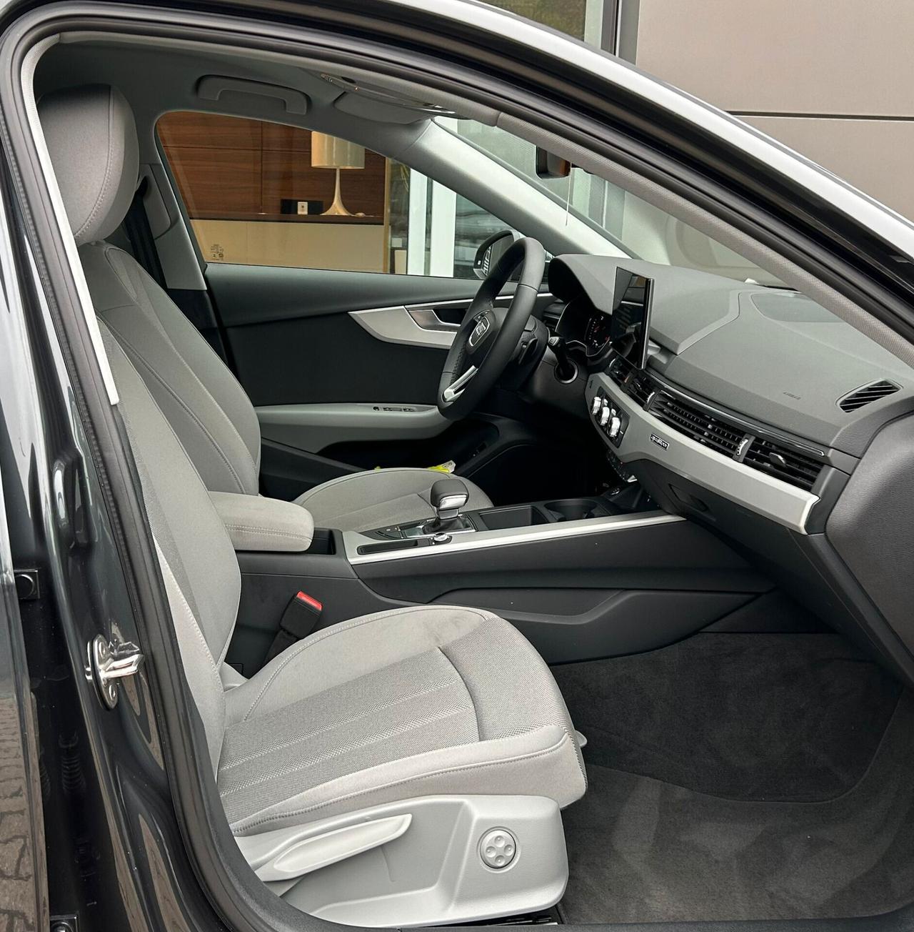 Audi A4 40 TDI S tronic Business