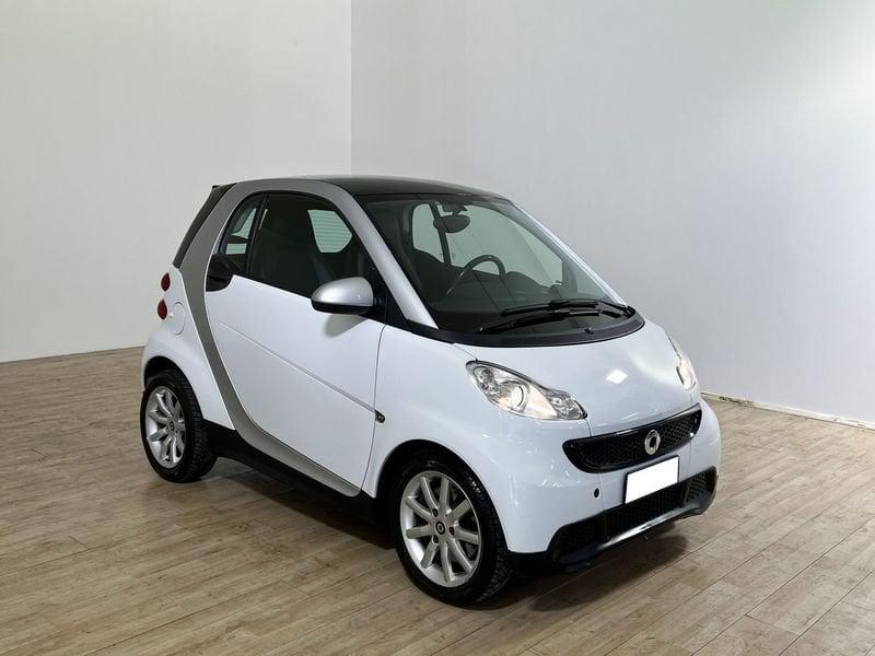 smart fortwo fortwo 1000 45 kW MHD coupé pure