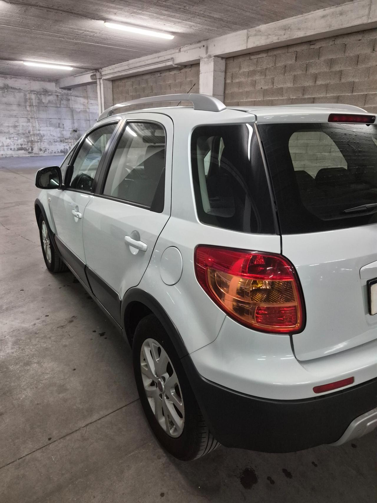 Fiat Sedici 1.6 16V 4x2 Emotion