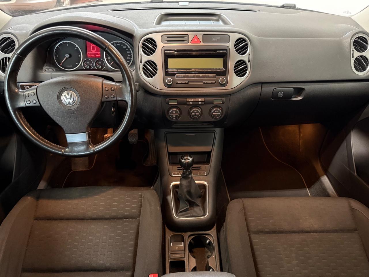 Volkswagen Tiguan 2.0 TDI DPF 4MOTION tiptronic Sport & Style