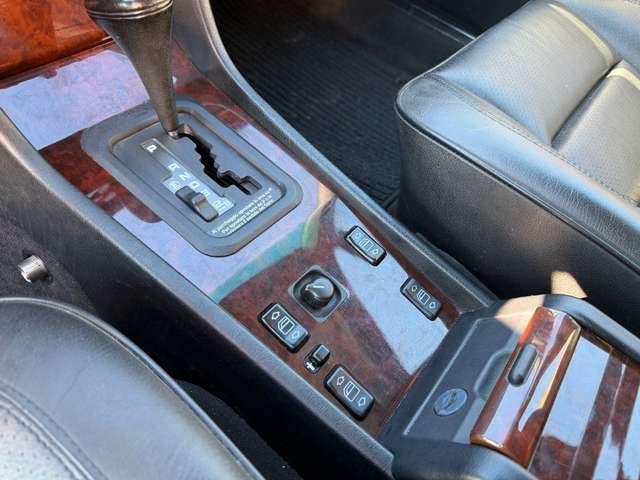 Mercedes-Benz E 500 cat