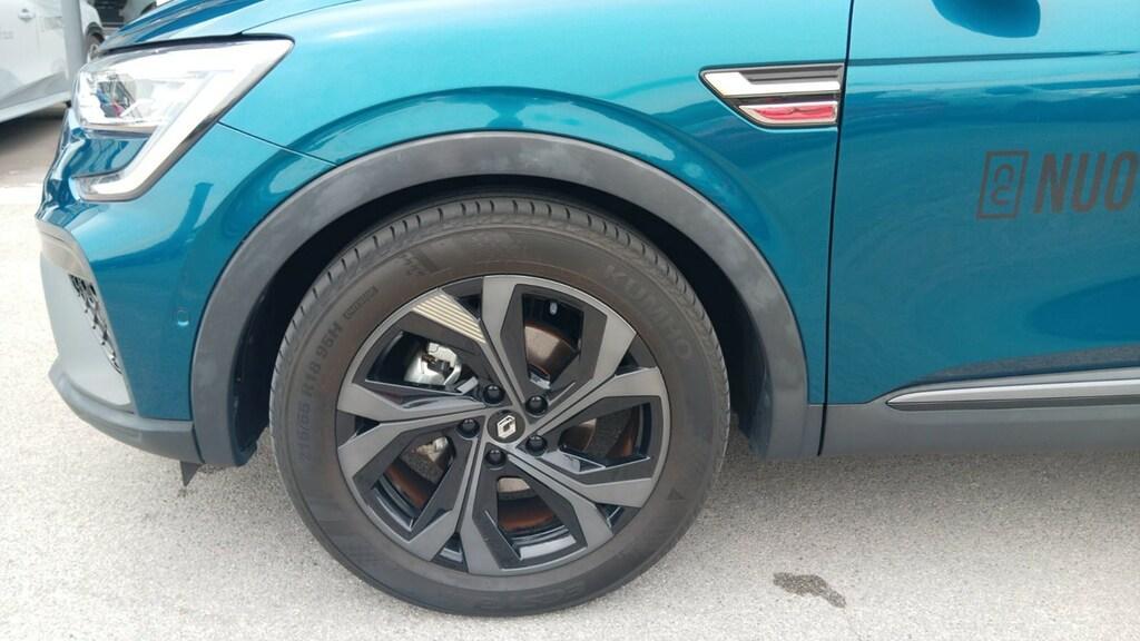 Renault Arkana 1.6 E-TECH Hybrid Engineered Auto