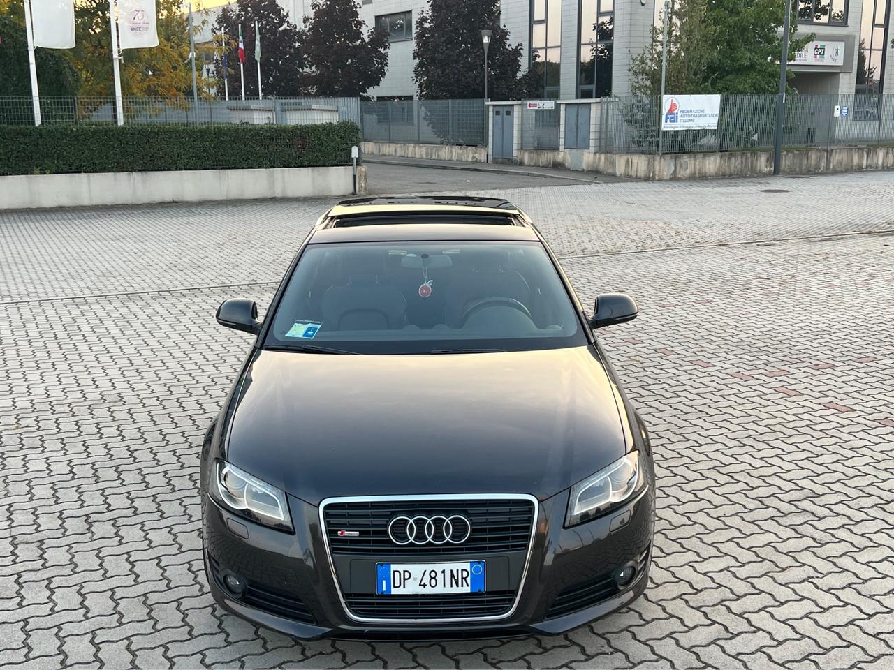 Audi A3 SPB 2.0 16V TFSI S tronic Ambition