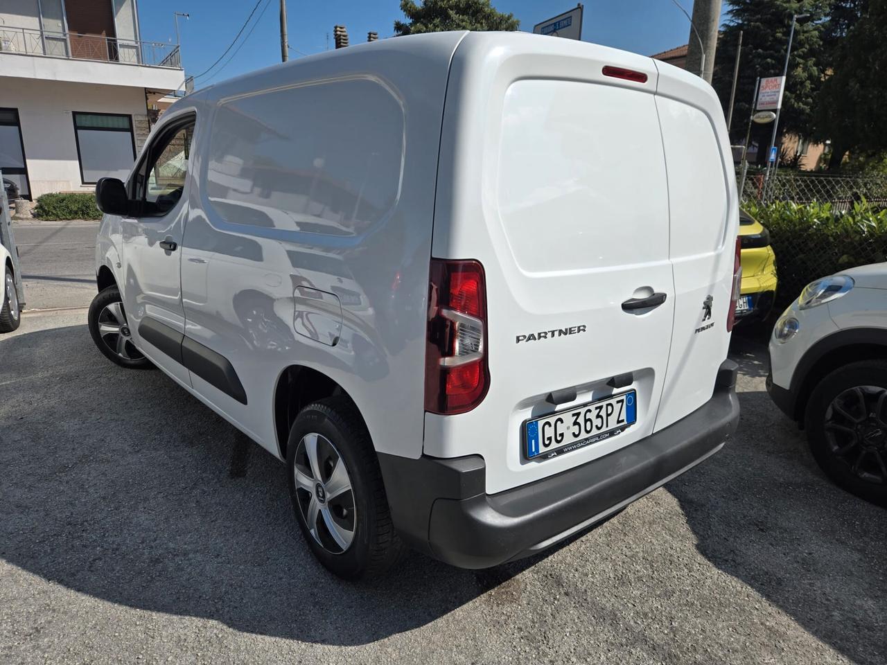 PEUGEOT PARTNER BLUE HDI 1.5 102 cv IVA DETRAIBILE -PROMO OTTOBRE GA FIN&SAFE-