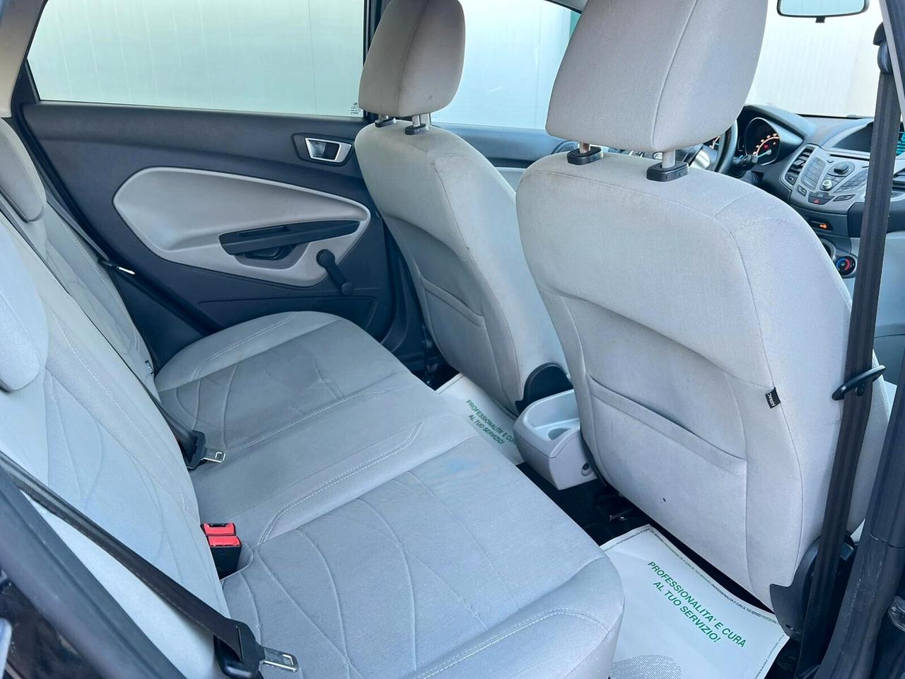 Ford Fiesta 1.5 TDCi 75CV 5 porte Titanium