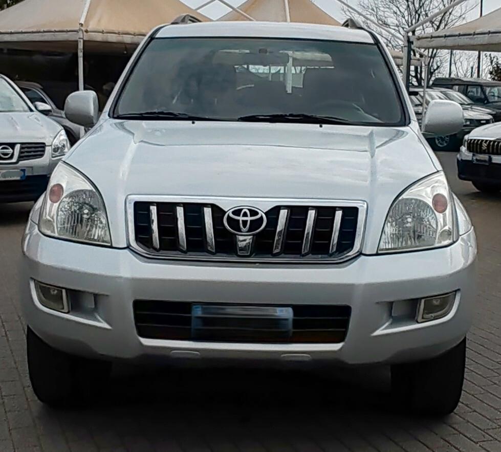 Toyota Land Cruiser 3.0 D-4D 16V 5 porte Sol