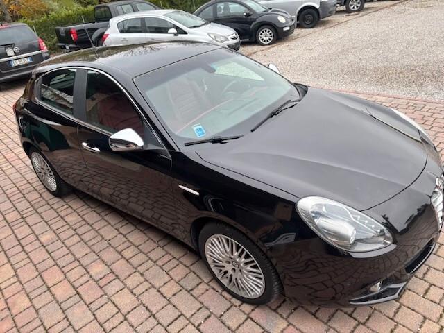 Alfa Romeo Giulietta 2.0 JTDm-2 150 CV Distinctive