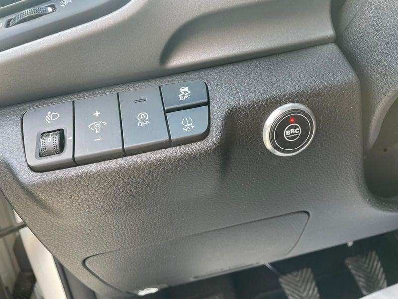 KIA Stonic Stonic 1.2 DPI ECO GPL Style "DESIGN PACK"