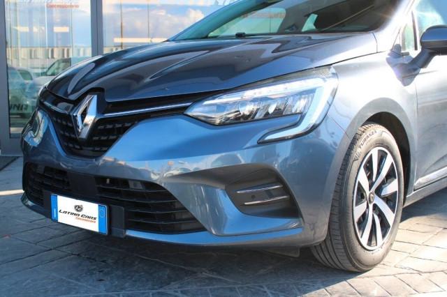 Renault Clio 1.6 hybrid 140cv automatica con CarPlay
