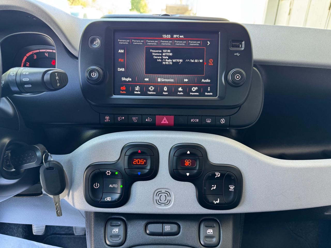 Fiat Panda 1.0 Firefly Hybrid Cross GARANZIA24MESI