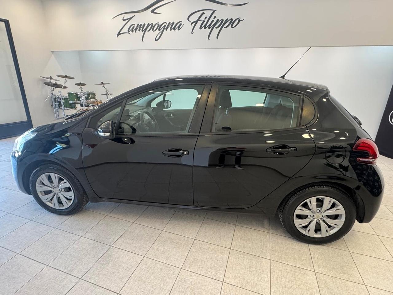 Peugeot 208 BlueHDi 75cv Allure neopatentati