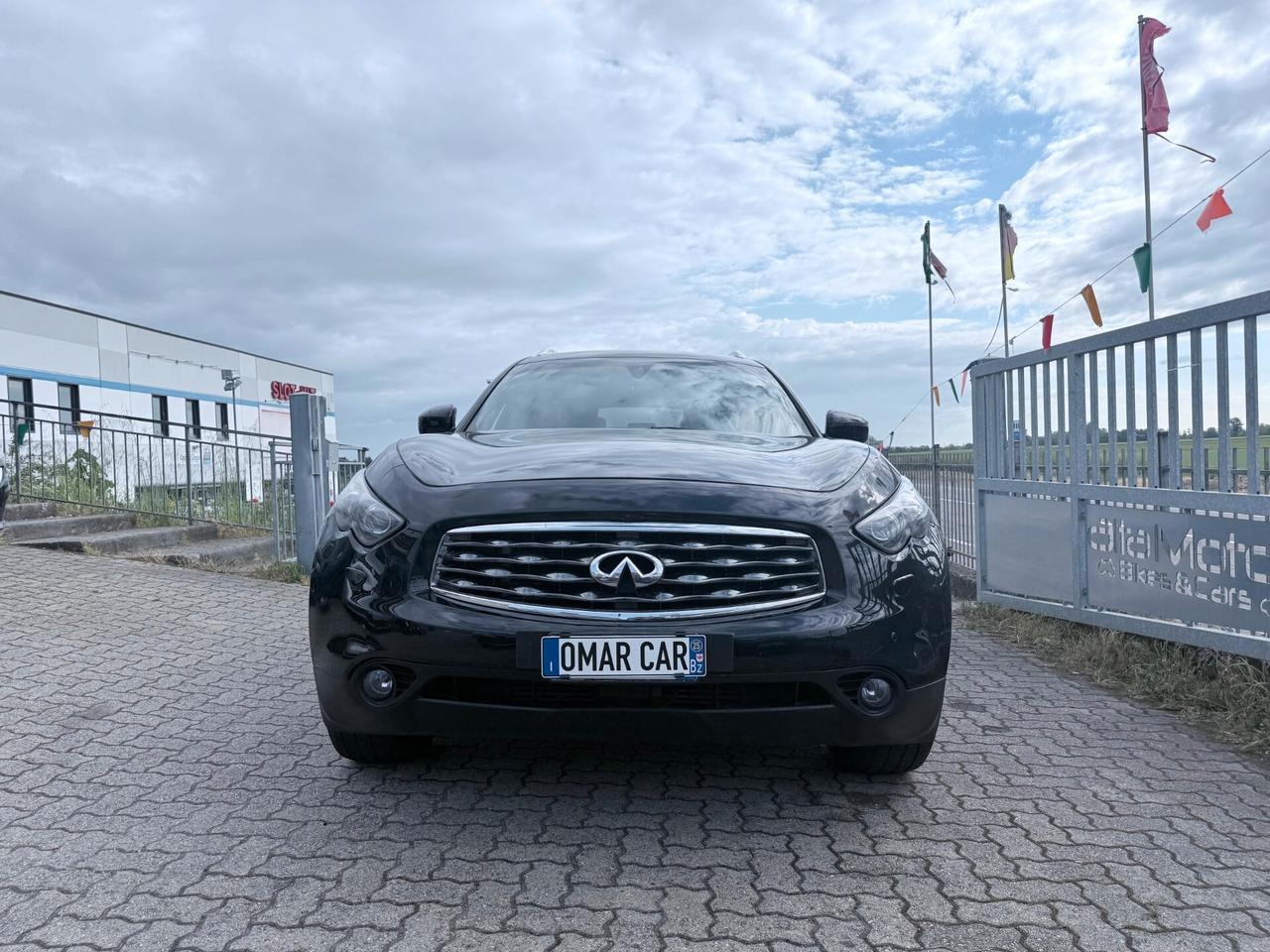 Infiniti FX FX30d S 3.0 DIESEL 4X4