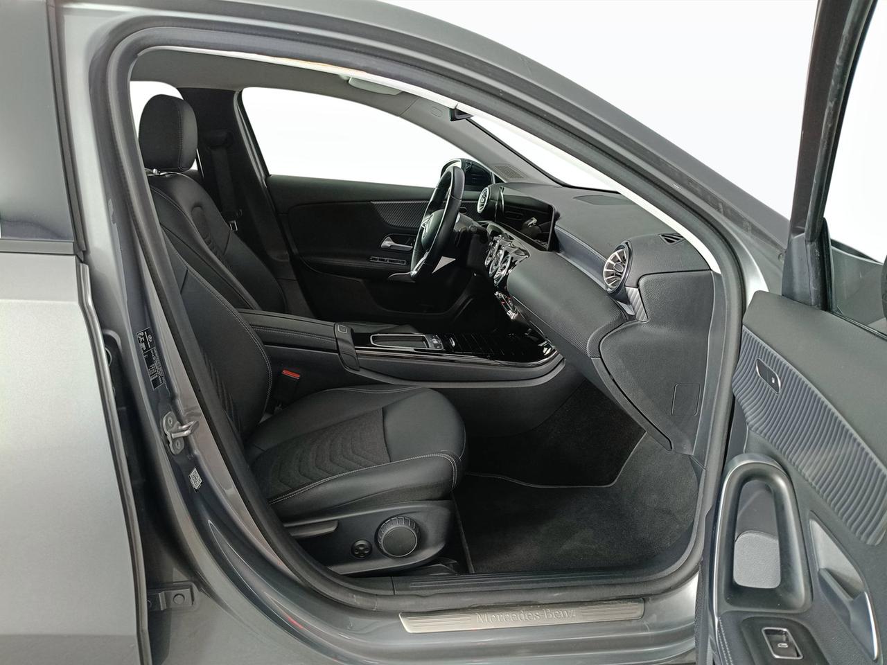 Mercedes-Benz Classe A - W177 2023 - A 180 d Progressive Advanced auto