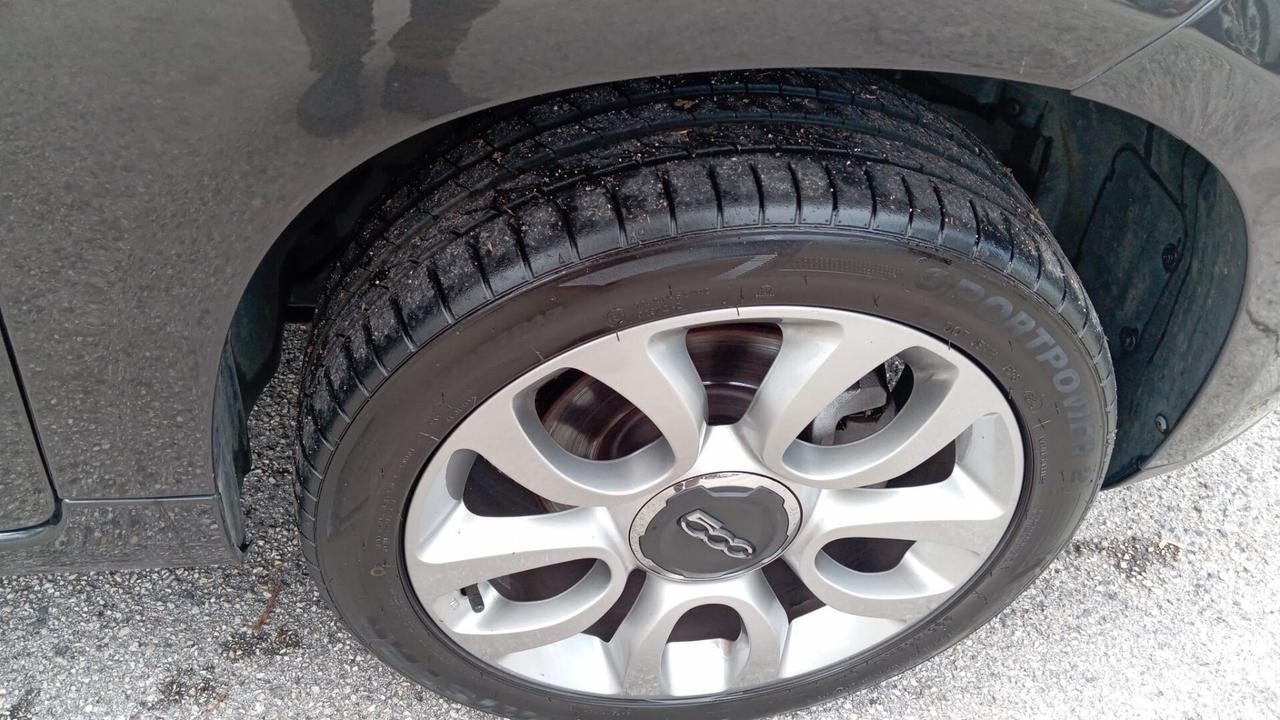 Fiat 500L 0.9 TwinAir Turbo Natural Power Lounge