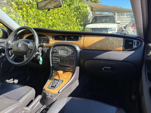 JAGUAR X-Type 2.5 V6 24V cat Executive - GPL 2031