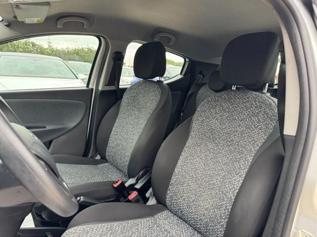 LANCIA Ypsilon HYBRID 1.0cc 70cv CERCHI IN LEGA