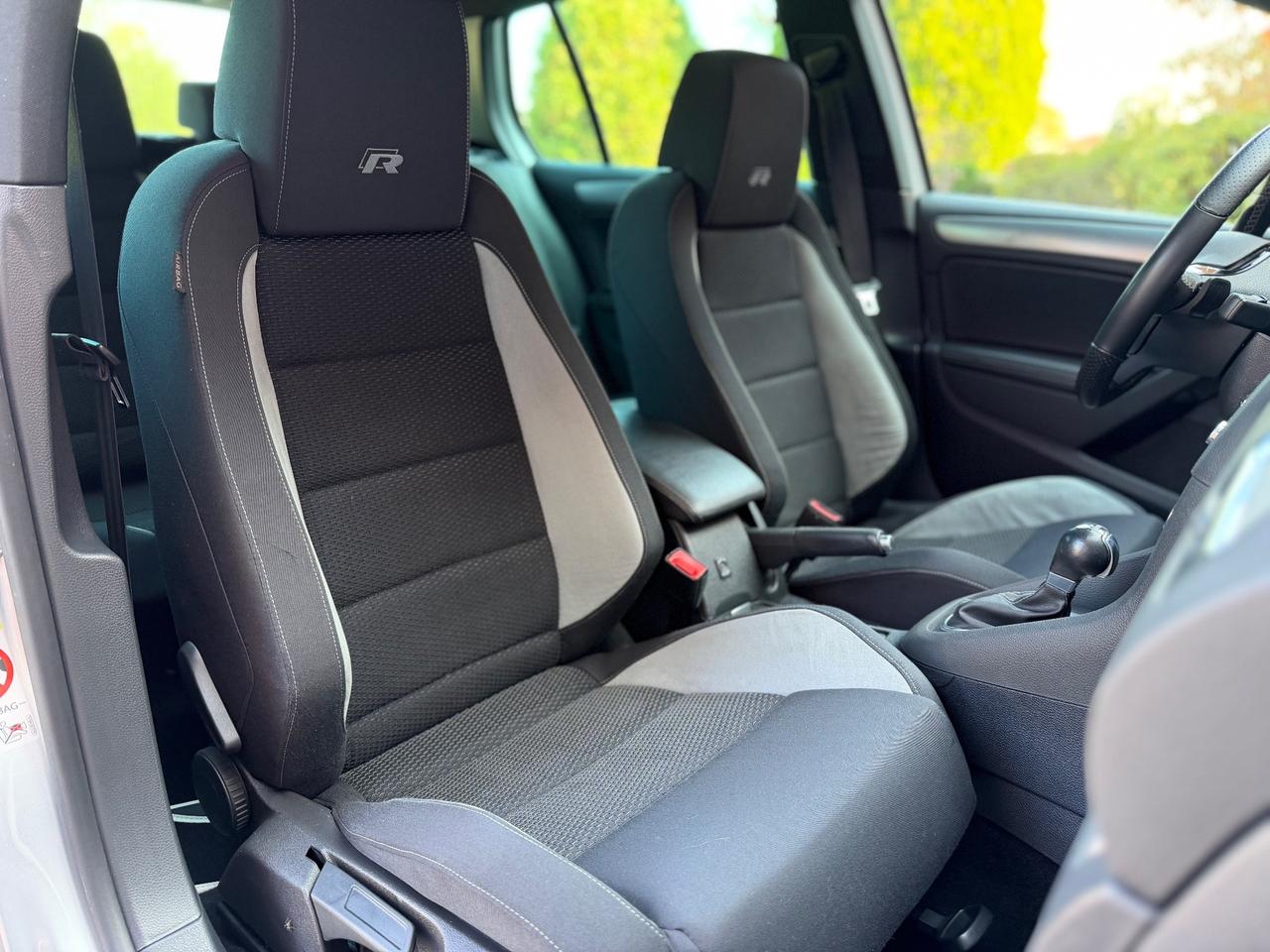 Volkswagen Golf 2.0 TSI 4mot. DSG 5p. R