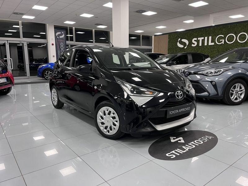 Toyota Aygo Connect 1.0 VVT-i 72 CV 5 porte x-play MMT