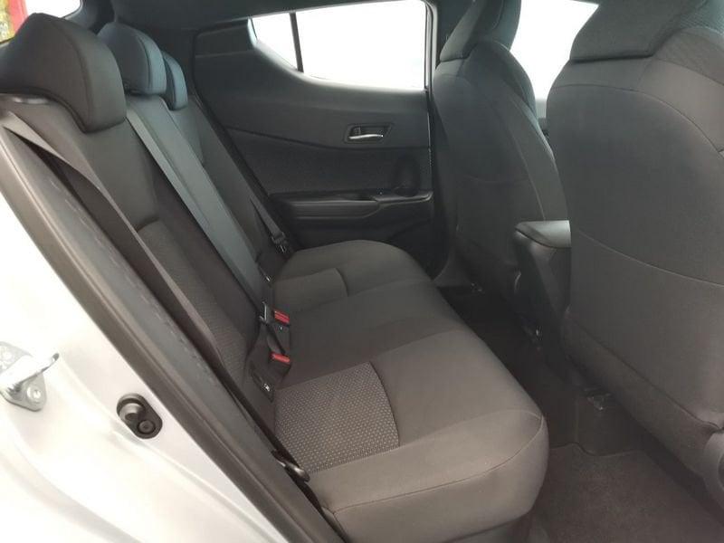 Toyota C-HR 1.8 Hybrid E-CVT Active
