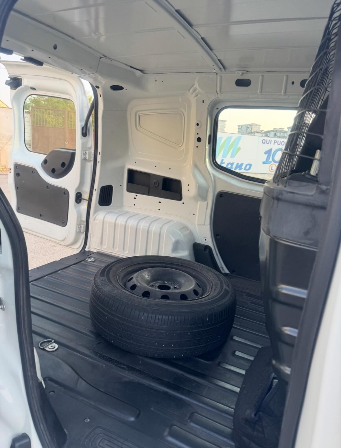 Fiat Fiorino 1.3 MJT 95CV Cargo SX EURO 6D