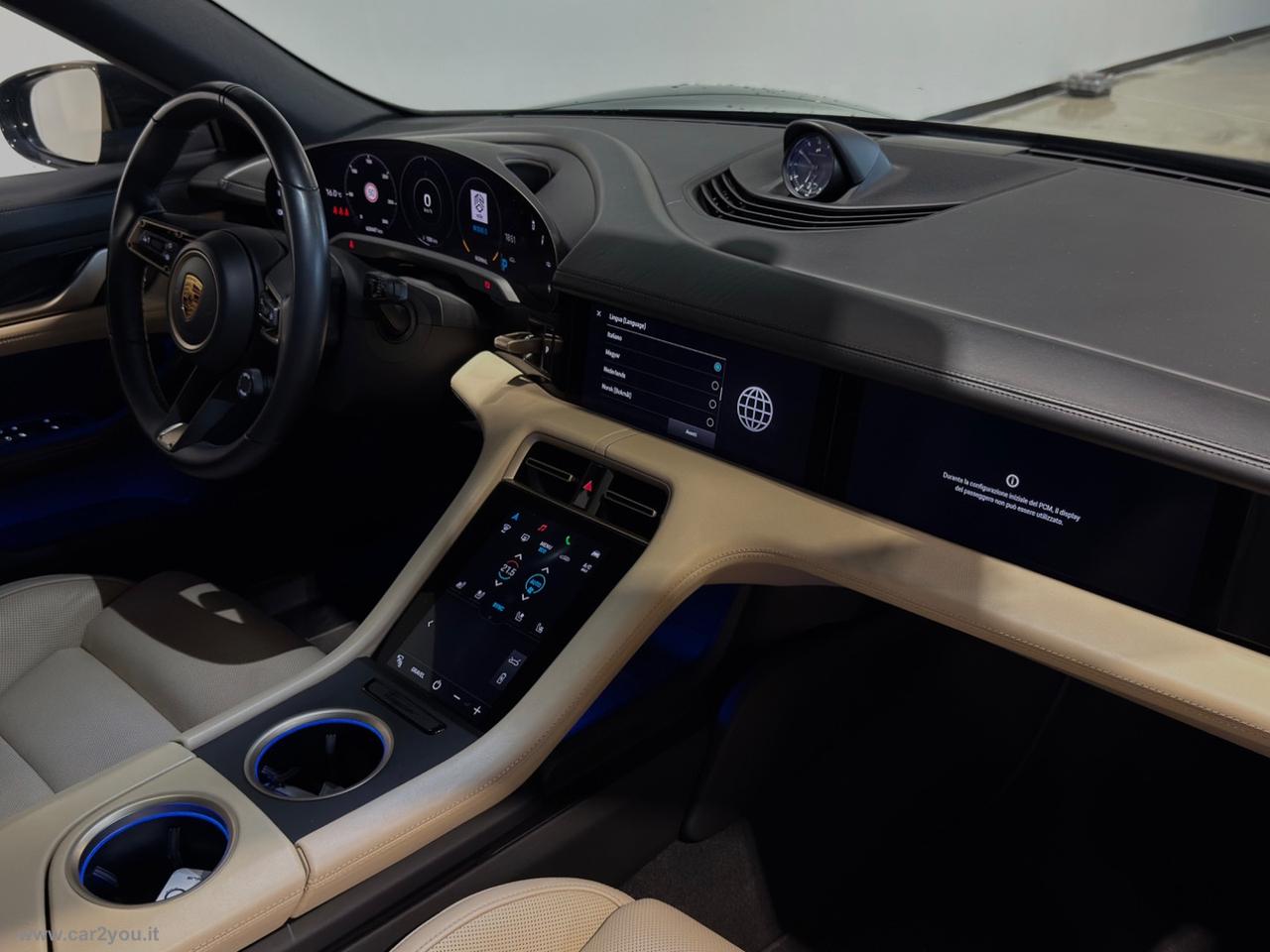 PORSCHE Taycan 4 Cross Turismo