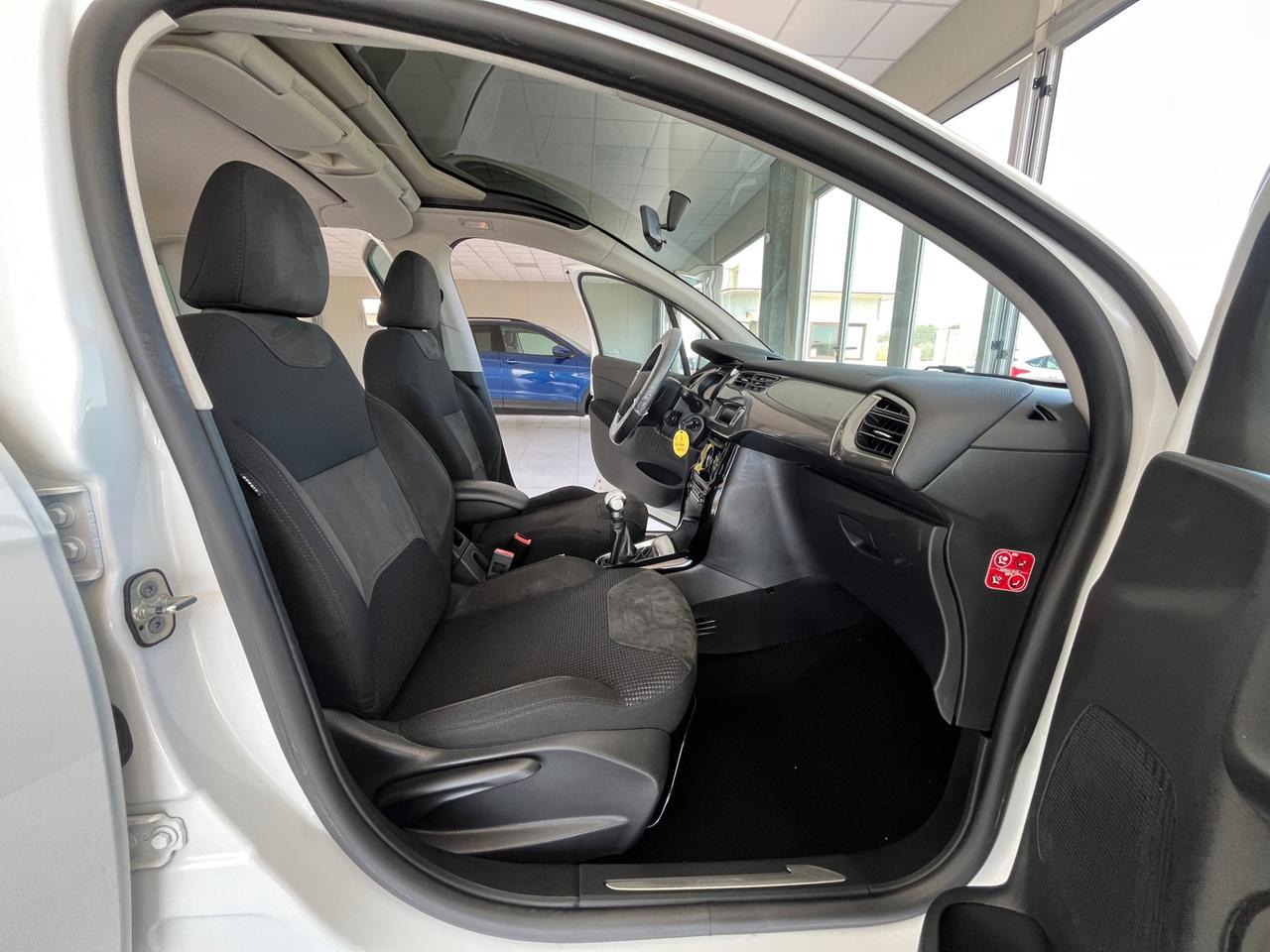 Citroen C3 1.4 HDi 70 Exclusive Full