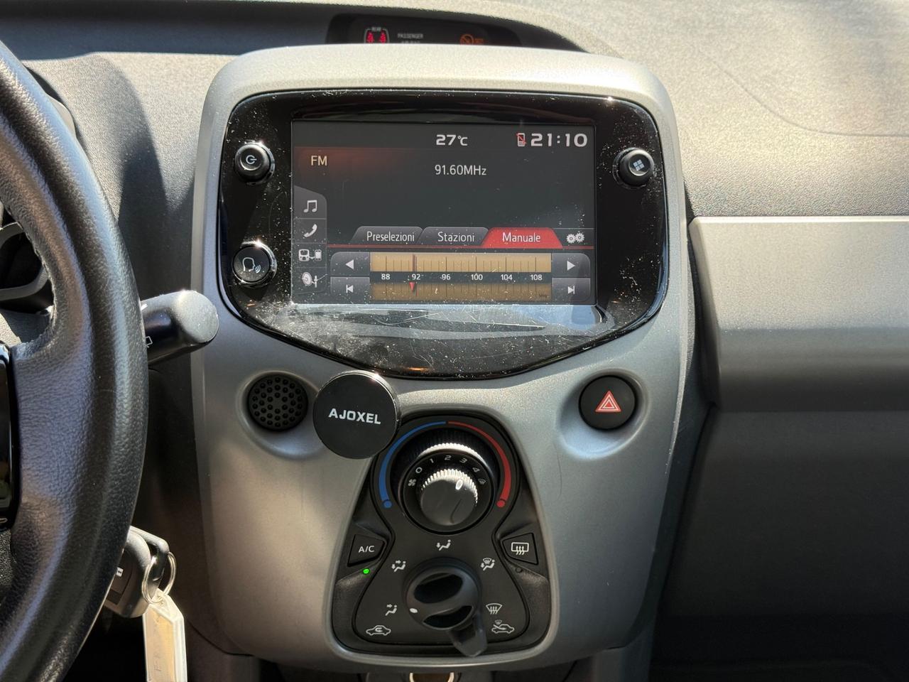 Toyota Aygo 1.0 VVT-i 72 CV 5 porte x-play Manuale