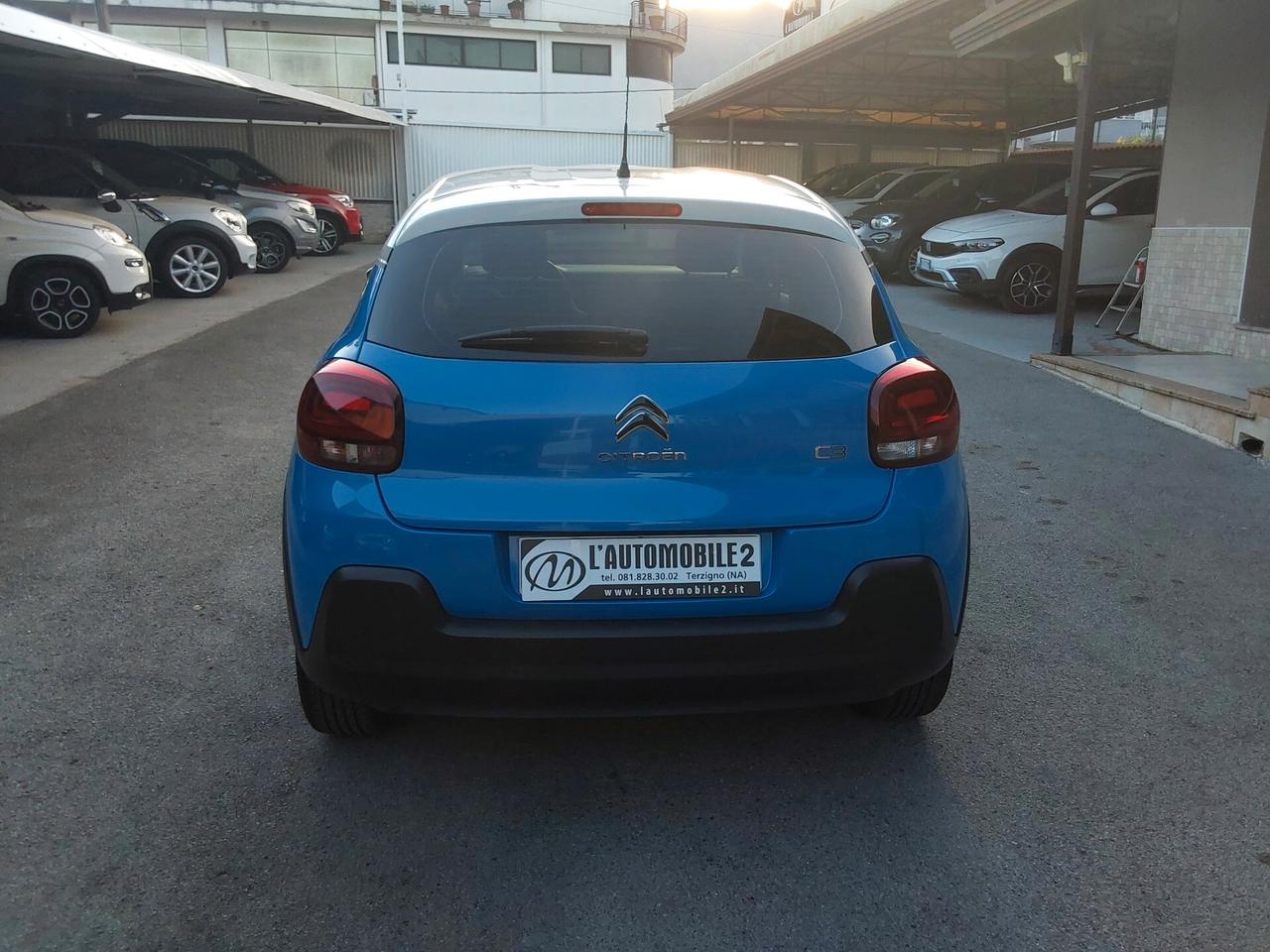 Citroen C3 1.2 PureTech 82 Cv Shine (Bicolore Metallizzato).