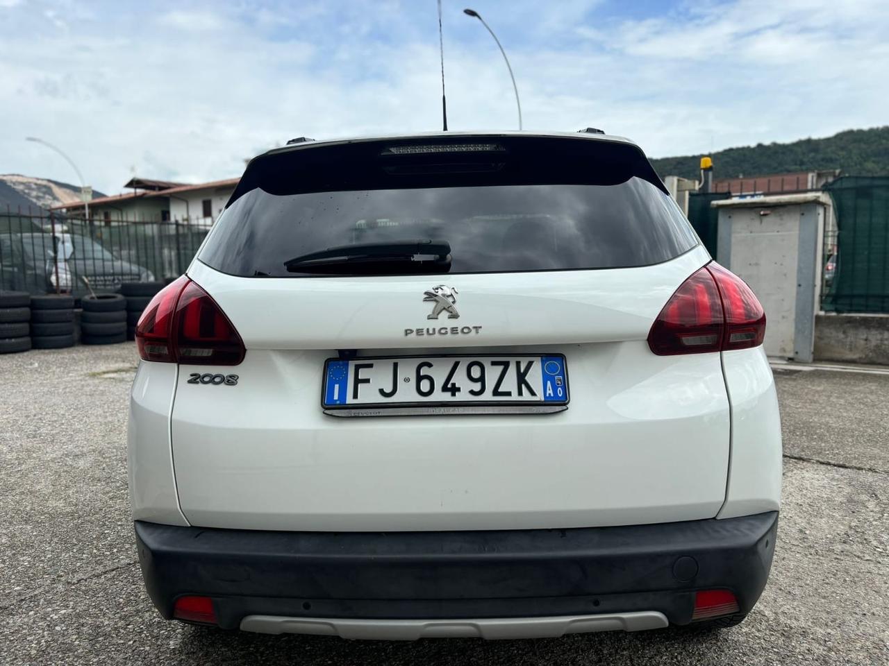 Peugeot 2008 BlueHDi 120 S&S Allure