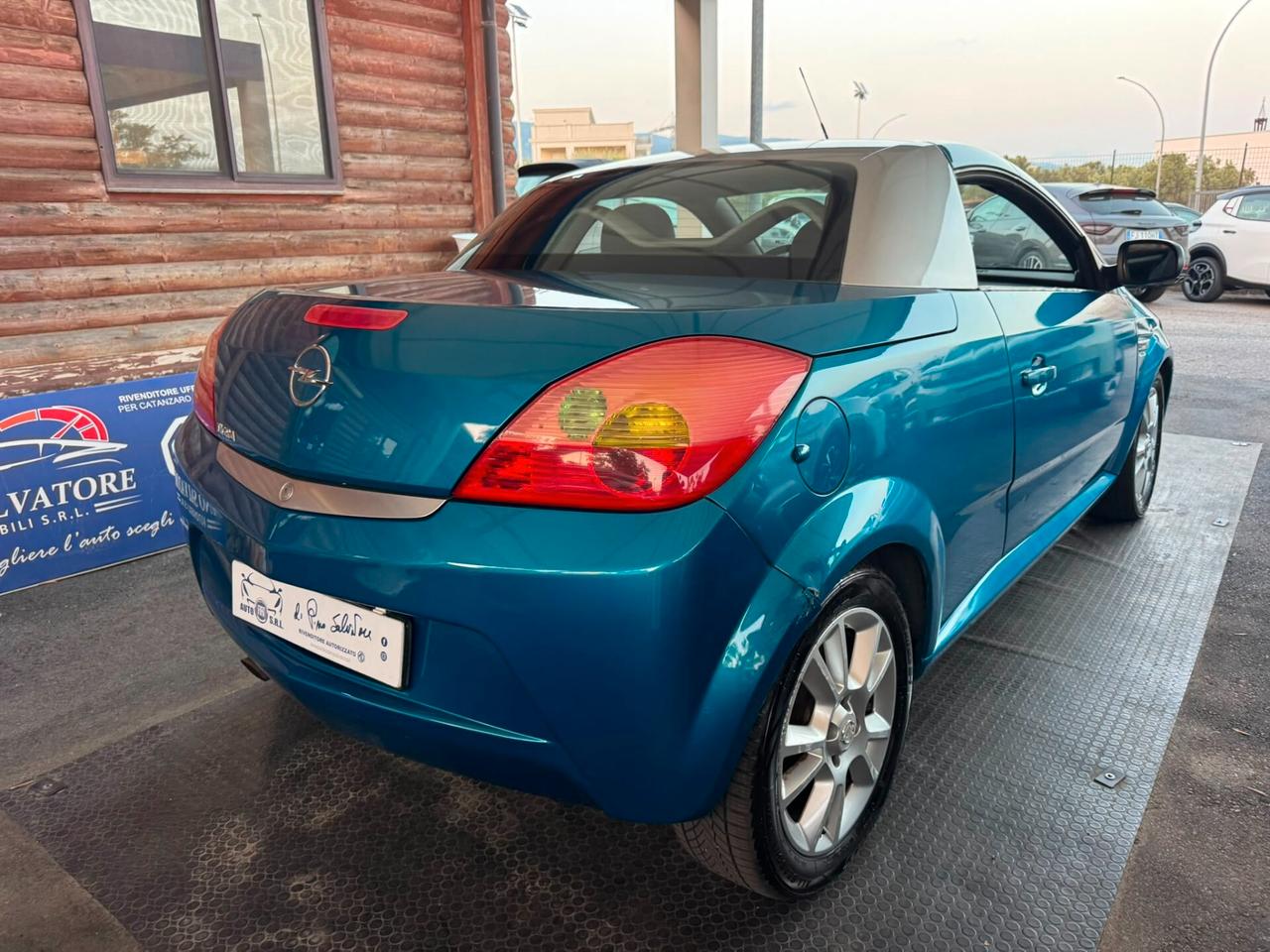 Opel Tigra TwinTop 1.4 16V Enjoy