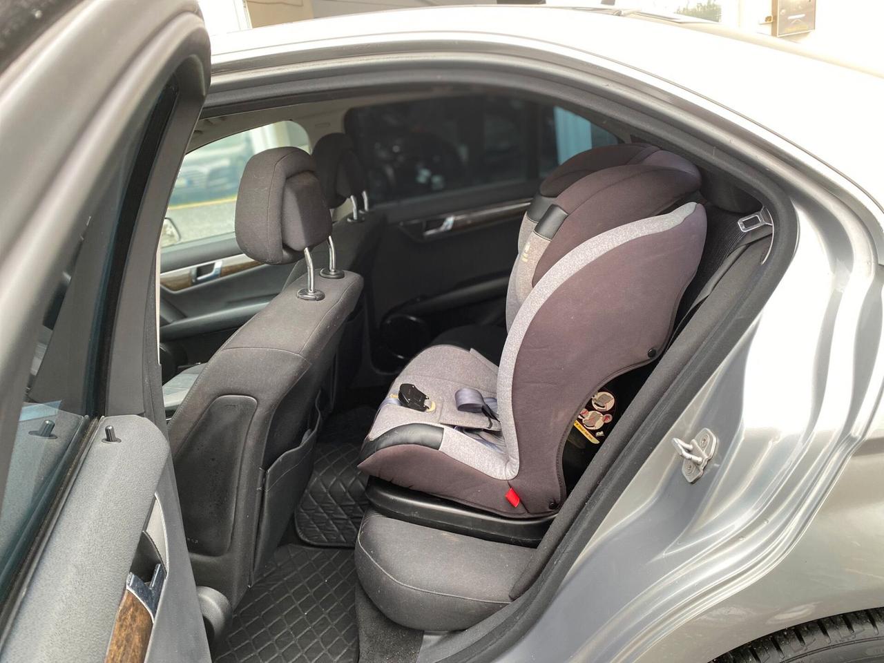 Mercedes-benz C 200 CDI BlueEFFICIENCY Avantgarde AMG