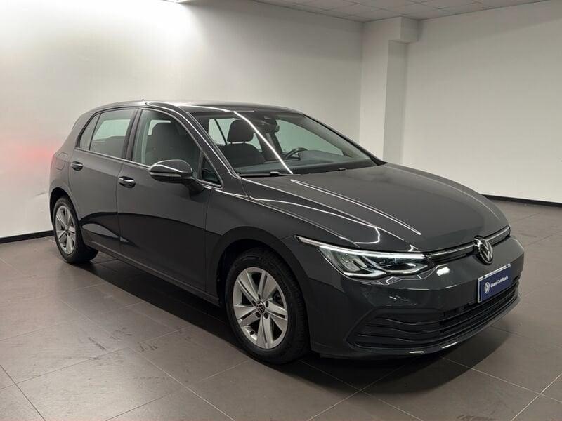 Volkswagen Golf 8 2.0 TDI LIFE 115CV DSG