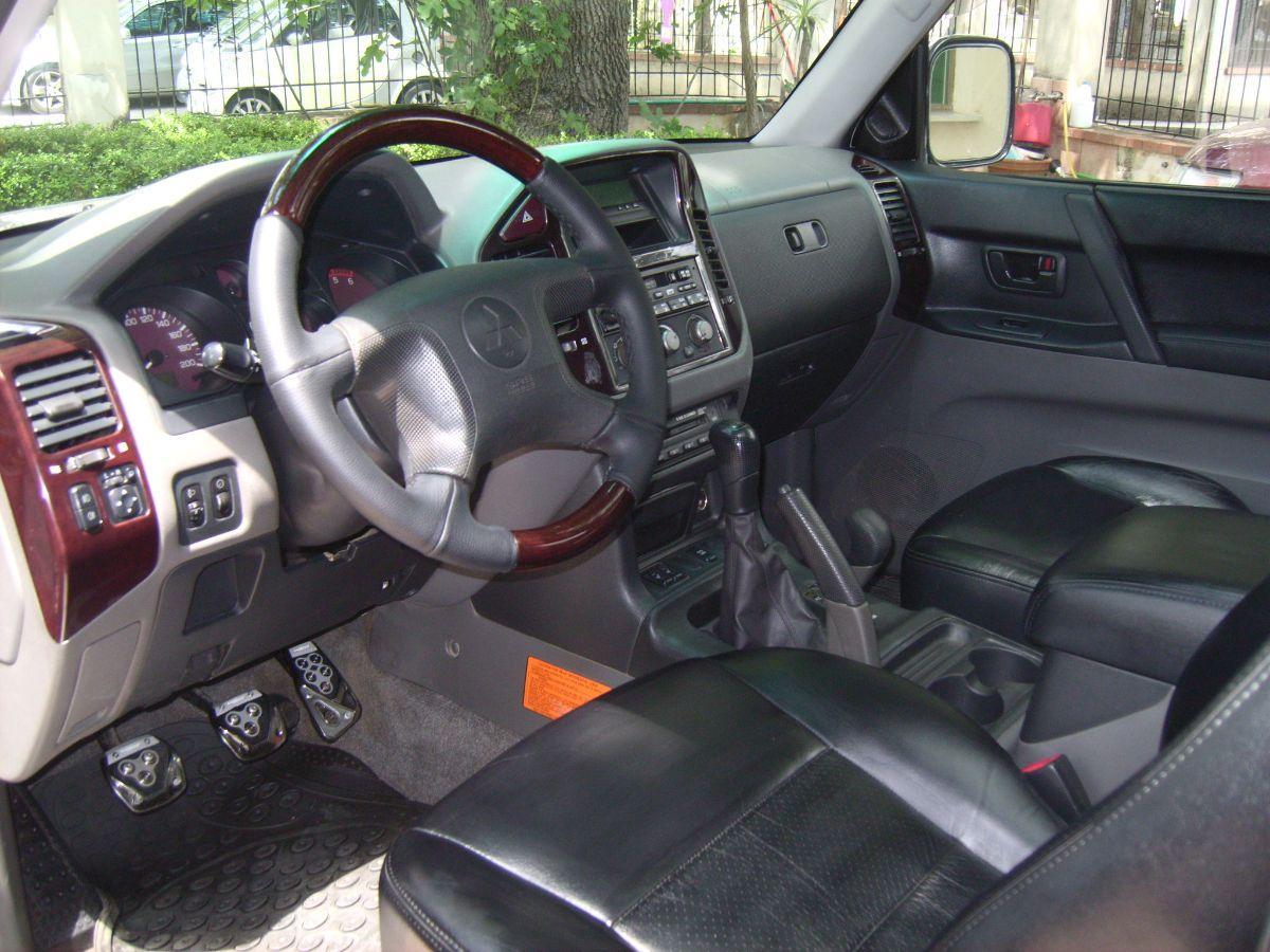Mitsubishi Pajero 3.2 16V DI-D 3p. GLS Full
