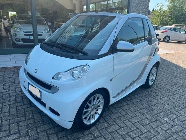 Smart ForTwo 1000 52 kW MHD cabrio passion