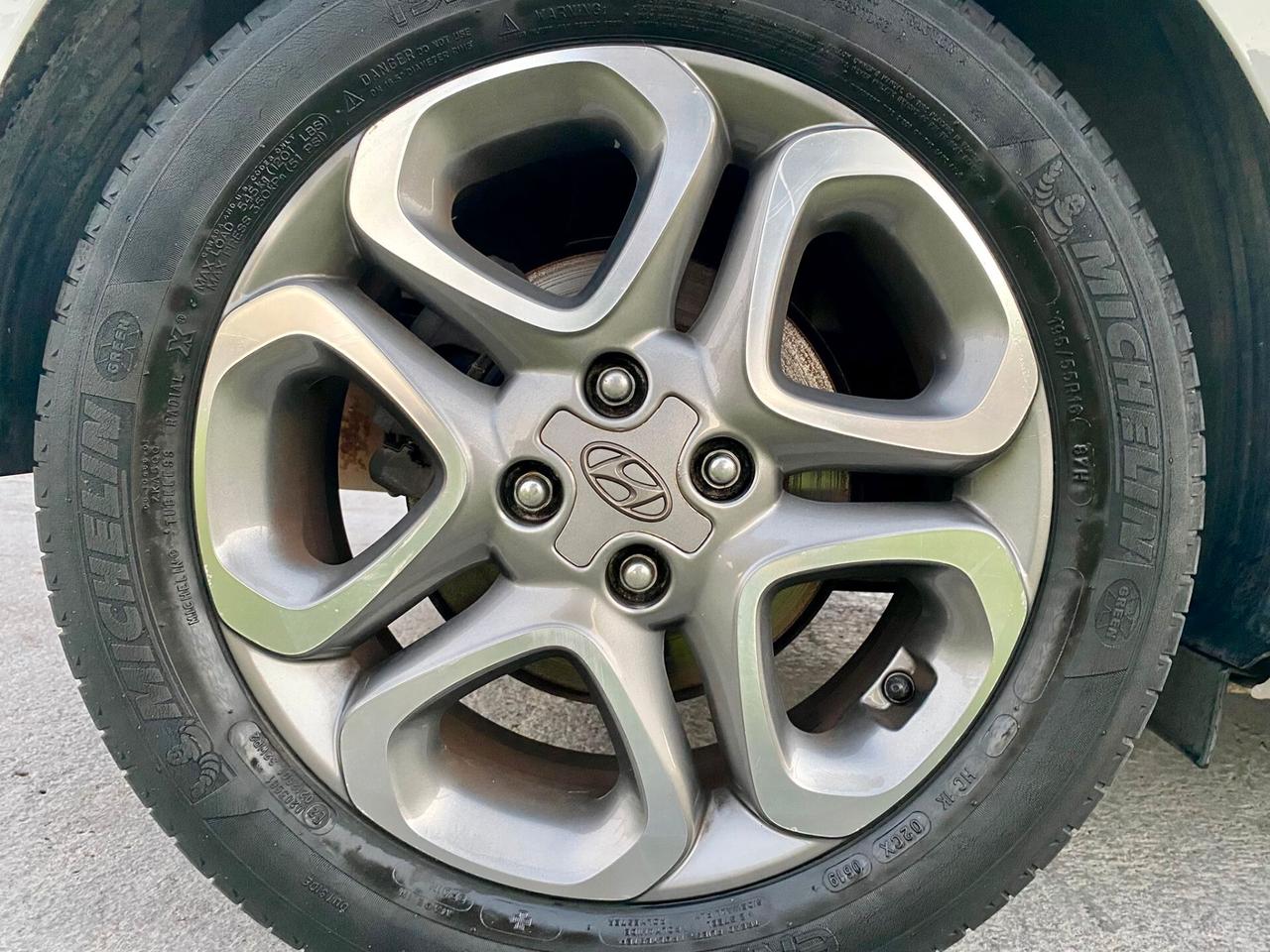 Hyundai i20 1.2 benzina 84 cv. 5 porte