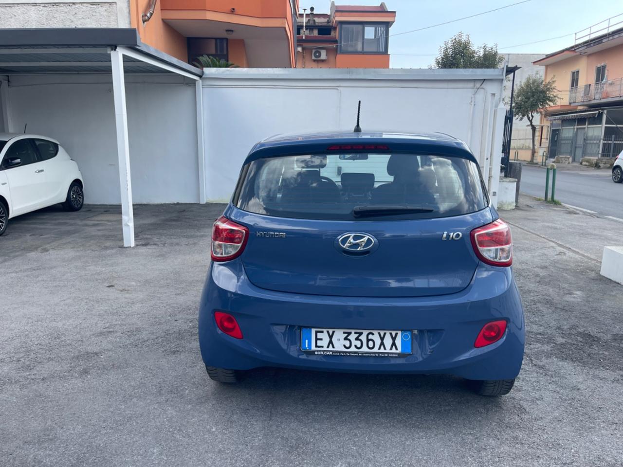 Hyundai i10 1.0 MPI Login FULL OPTIONAL