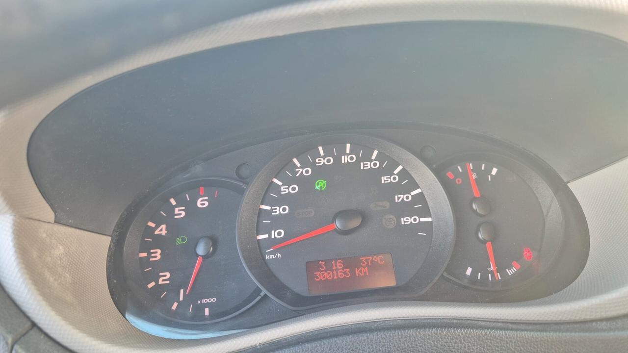 RENAULT MASTER 2015 - 2.3 DIESEL LB AUTOMOBILI