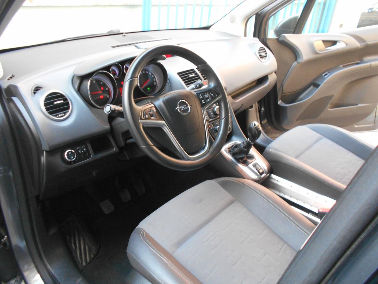 Opel Meriva 1.3 CDTI 95CV ecoFLEX Cosmo