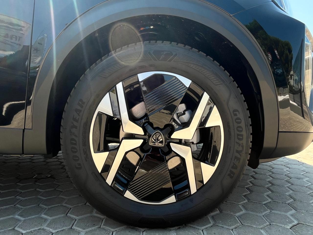 Peugeot 2008 PureTech 100 S&S Allure Km0