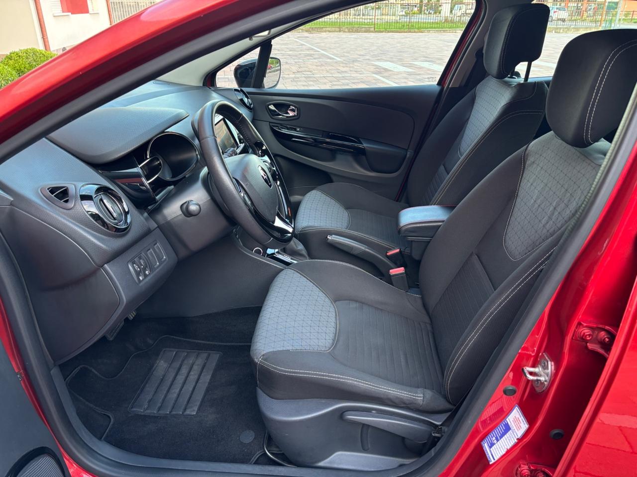Renault Clio 1.5 dCi (CAMBIO AUTOMATICO)