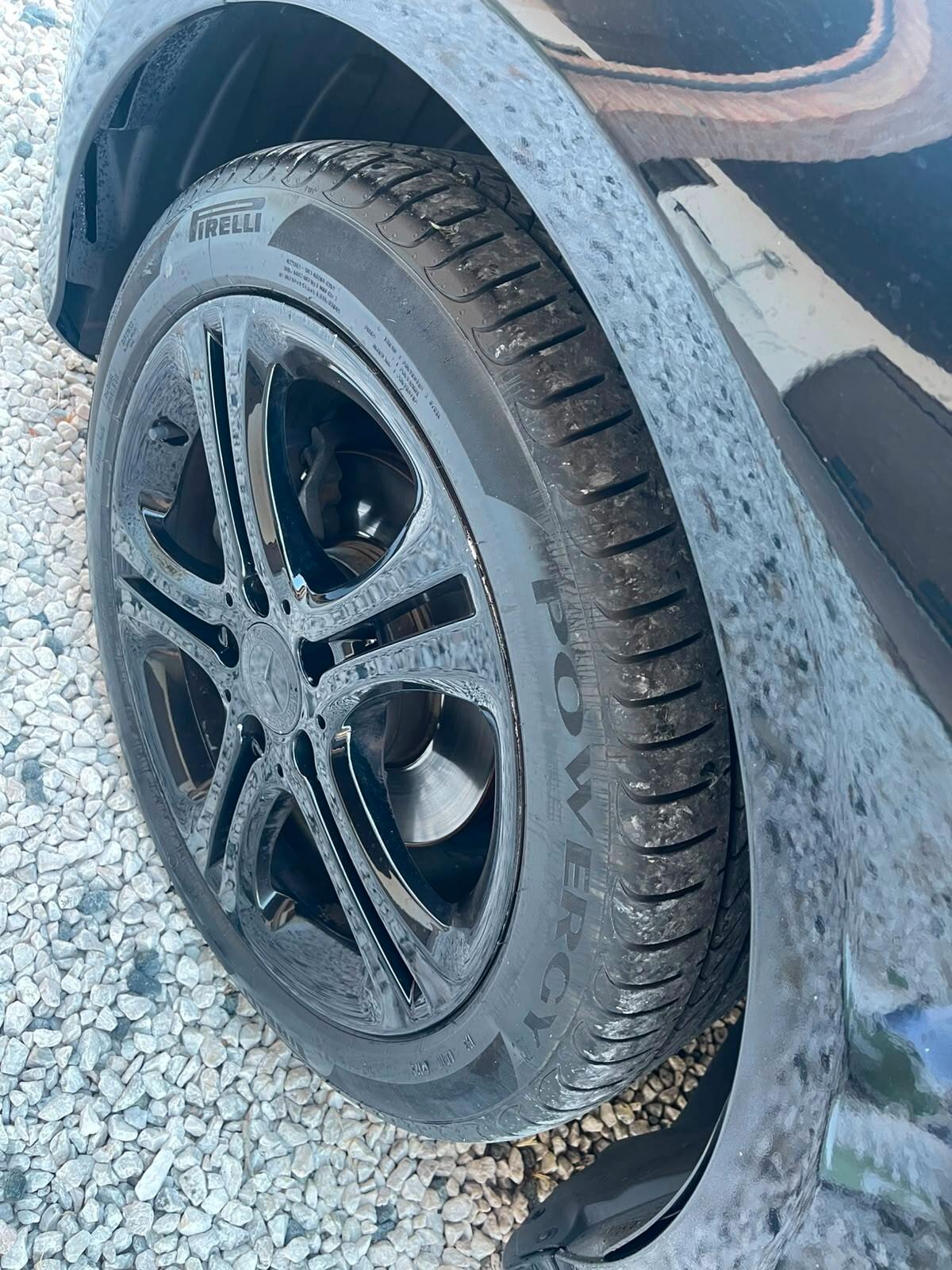 Mercedes-benz A 160 CDI Premium Dark Night Edition
