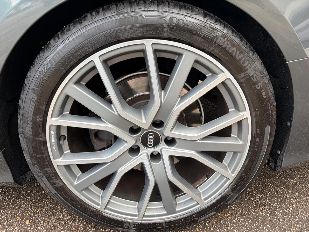 AUDI A6 AVANT 45 3.0 TDI V6 S-LINE QUATTRO!