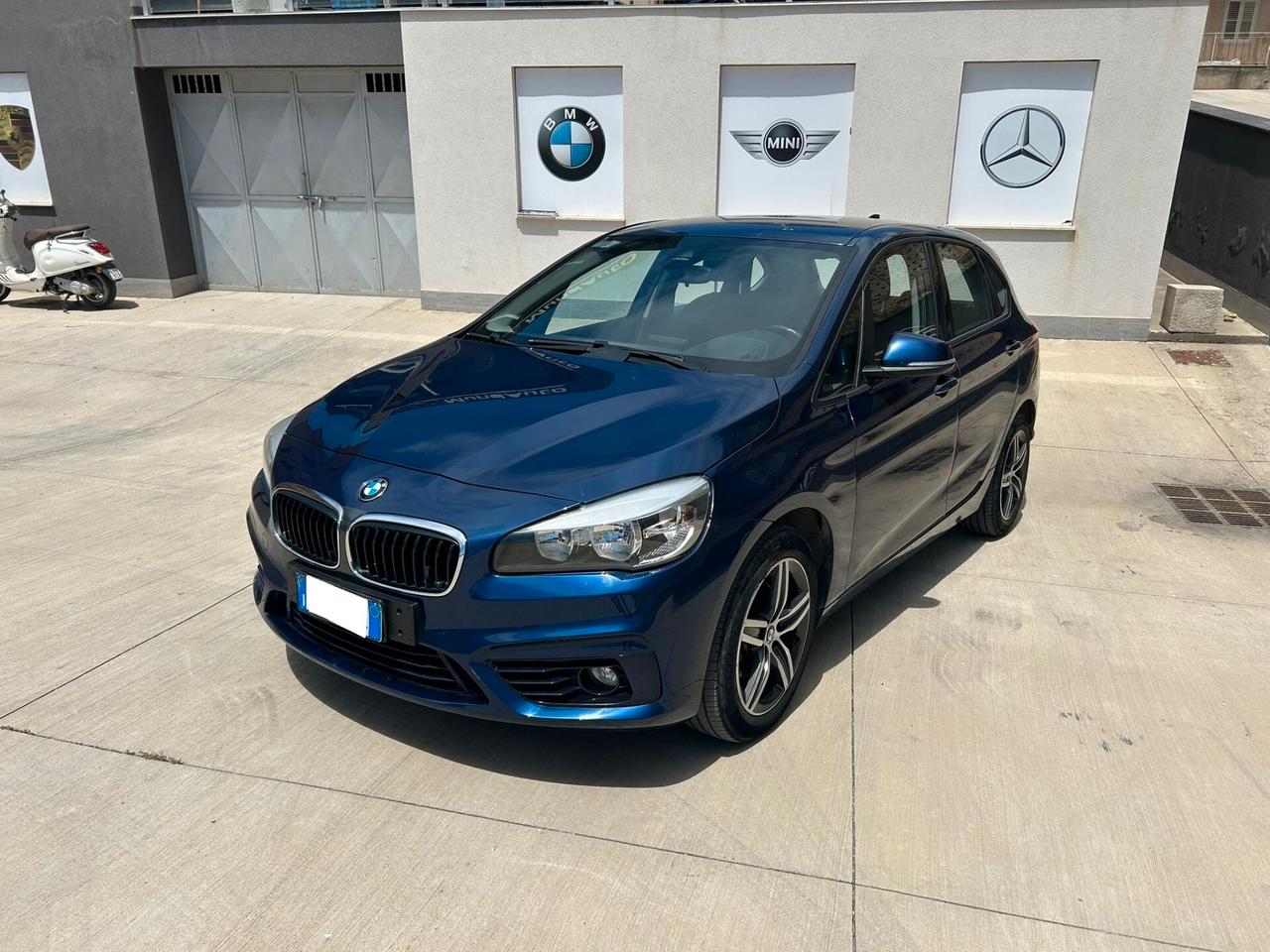 Bmw 2er Active Tourer 218d Active Tourer Advantage