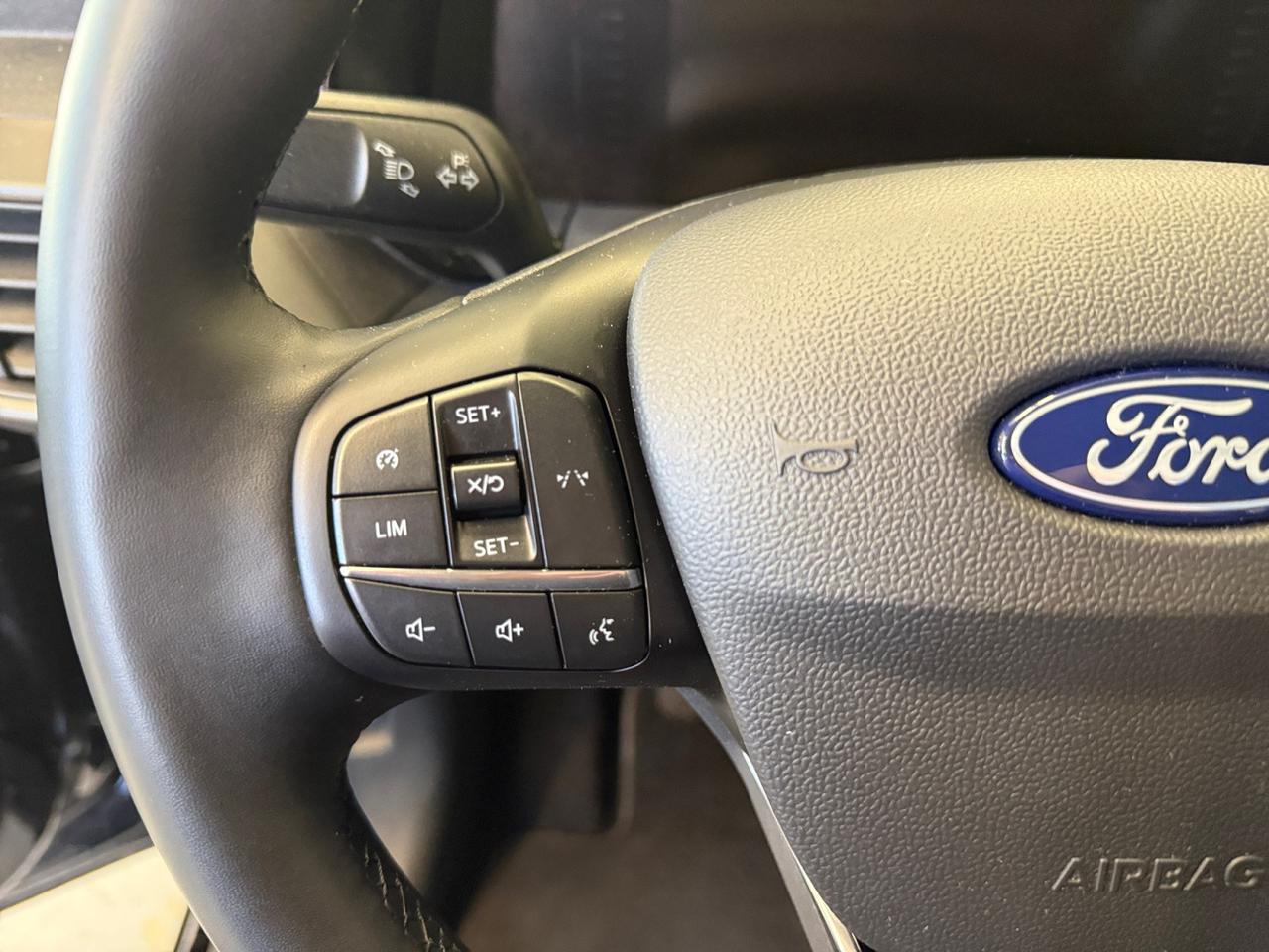 FORD Tourneo Courier II - Tourneo Courier II 1.0 ecoboost 125cv Titanium