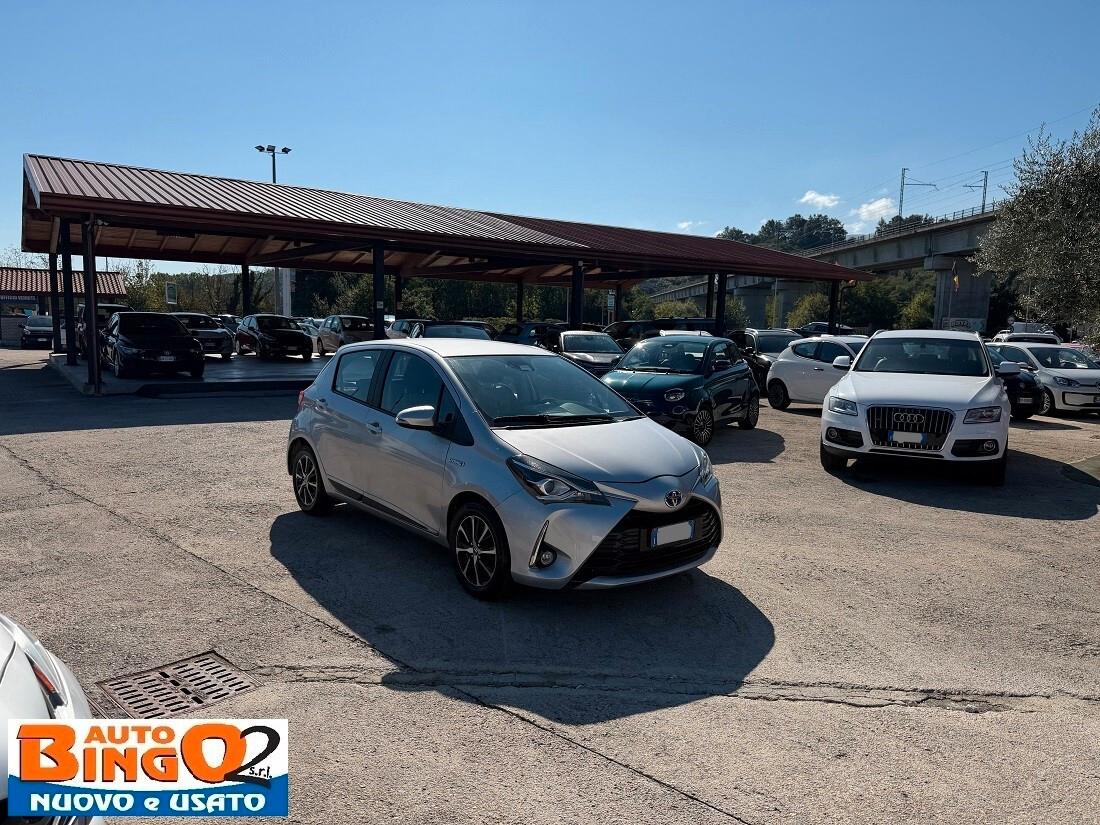 Toyota Yaris 1.5 Hybrid 5 porte Business