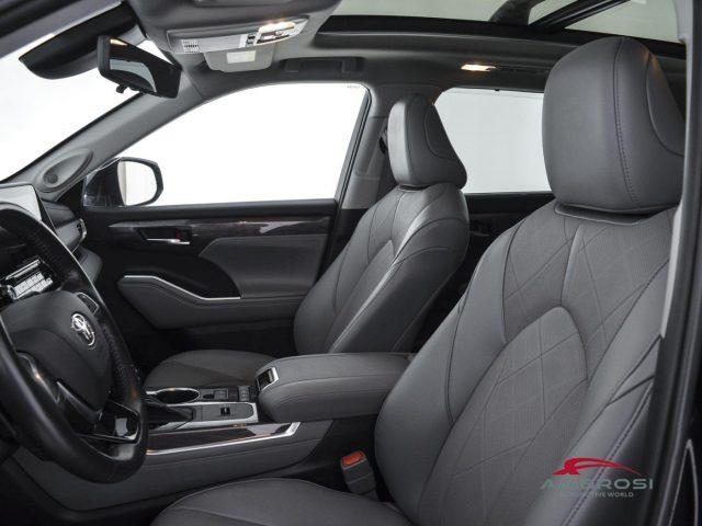 TOYOTA Highlander 2.5h Executive e-cvt Gancio Traino