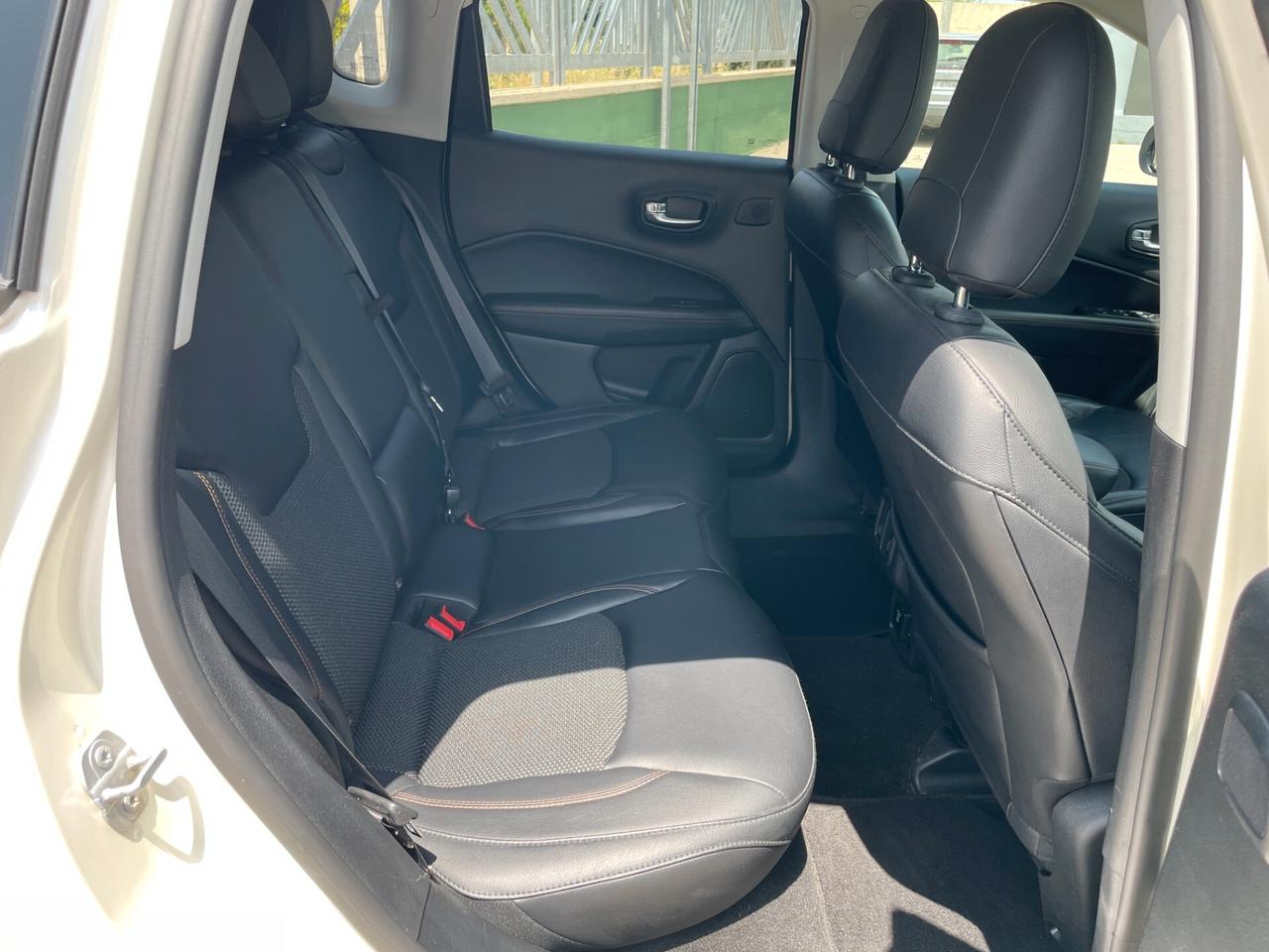 Jeep Compass 2.0 Multijet 140CV aut. 4WD Opening Edition-BEATS